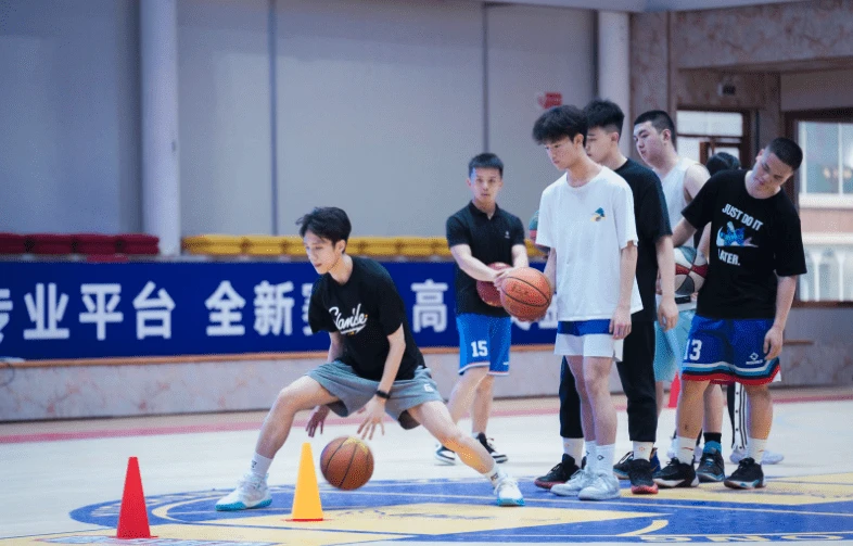 如何制定智能篮球训练计划_1